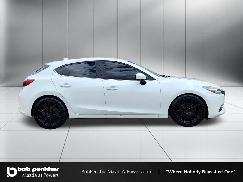 Used 2017 MAZDA MAZDA3 Grand Touring w/ Premium Equipment Package FWD image 24