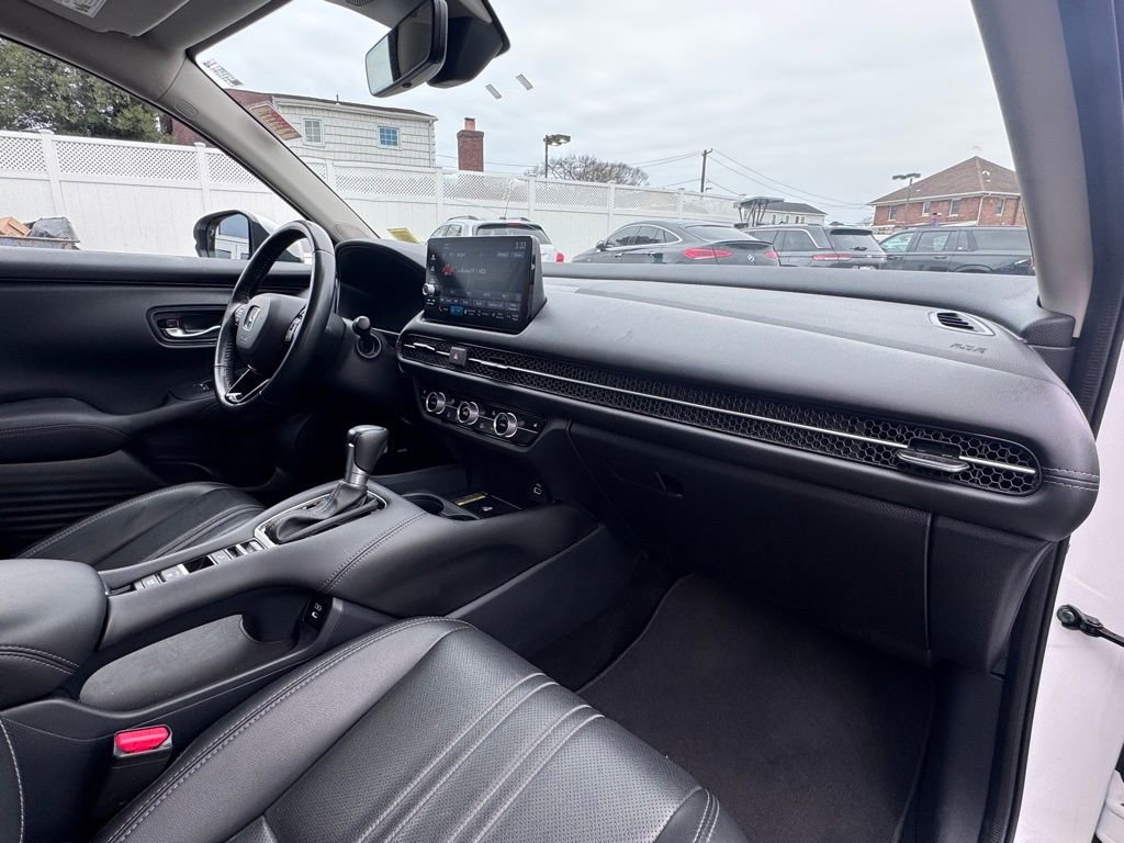 Used 2025 Honda HR-V EX-L image 17