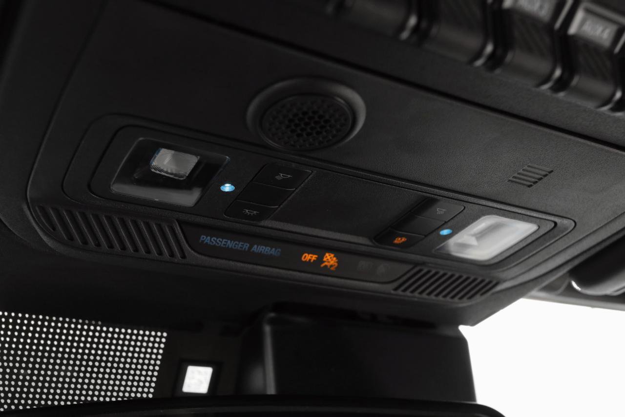 Used 2023 Ford Bronco Black Diamond image 18