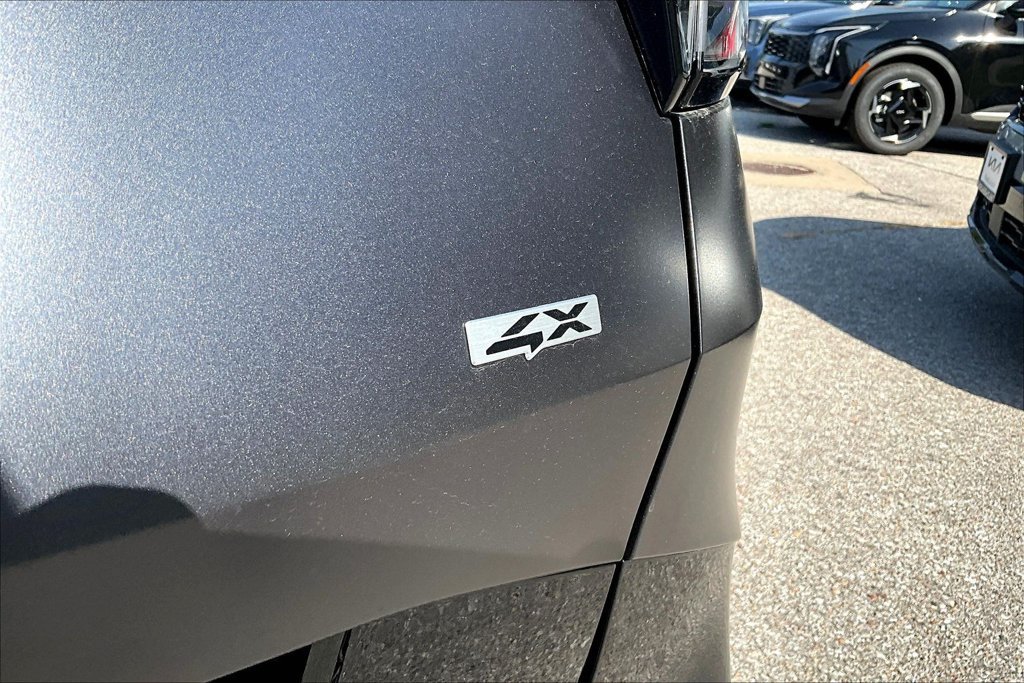 New 2026 Kia Sportage SX AWD/4WD image 9