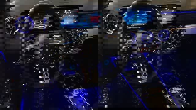 Used 2026 Mercedes-Benz GLB 35 AMG 4MATIC image 25