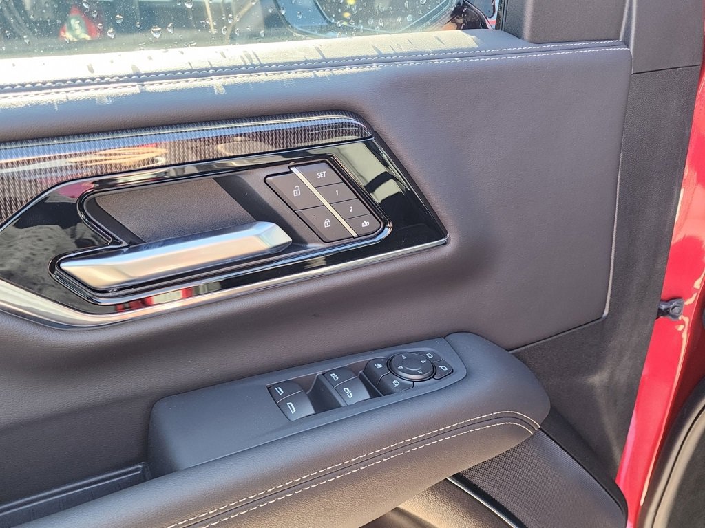 New 2026 GMC Yukon Elevation w/ Elevation Premium Package image 13