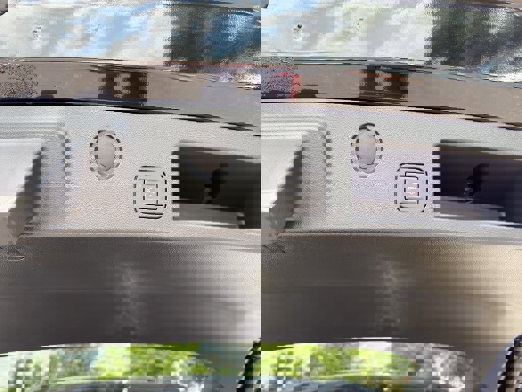 New 2026 Chevrolet Equinox LT w/ Convenience Package II image 27