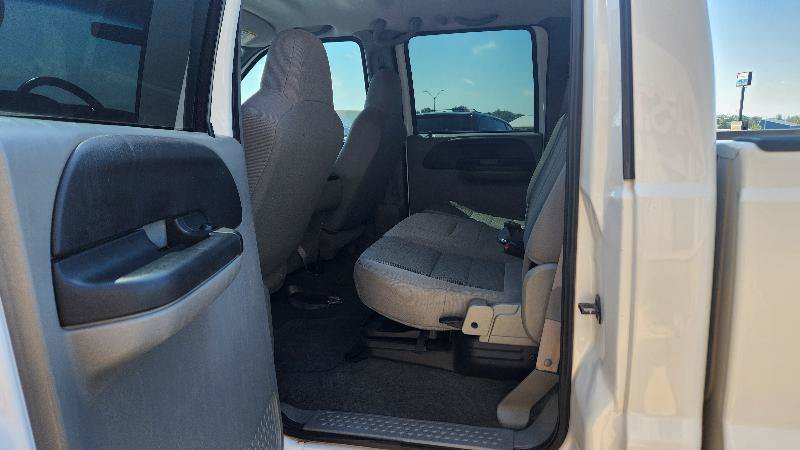 Used 2006 Ford F250 4x4 Crew Cab Super Duty image 11