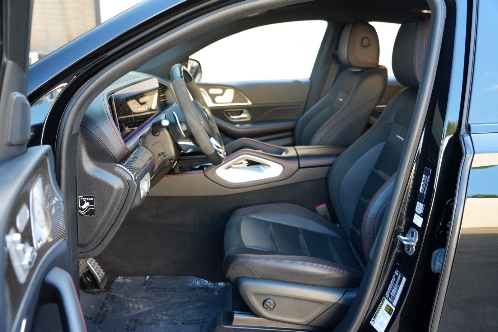 Used 2023 Mercedes-Benz GLE 53 AMG 4MATIC Coupe image 17