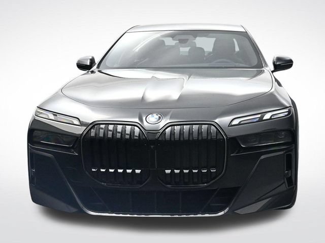 New 2026 BMW i7 xDrive60 AWD/4WD image 9