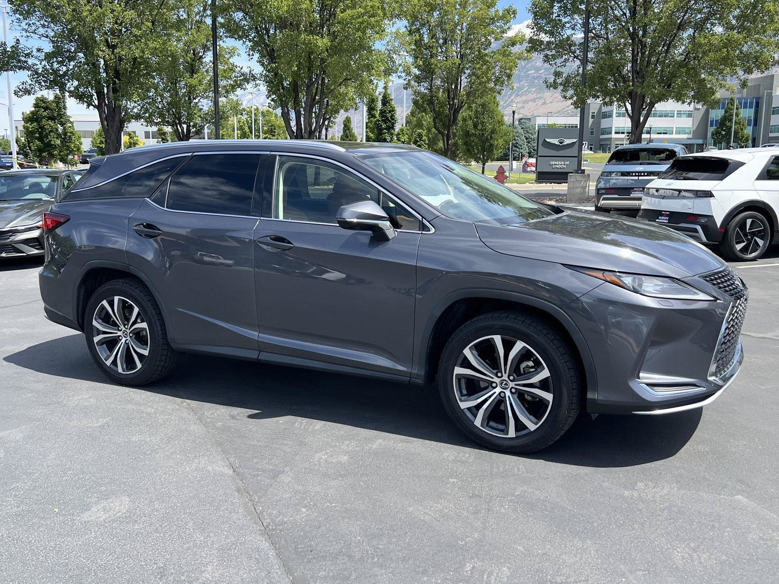 Used 2022 Lexus RX 350L Premium w/ Premium Package AWD/4WD image 5