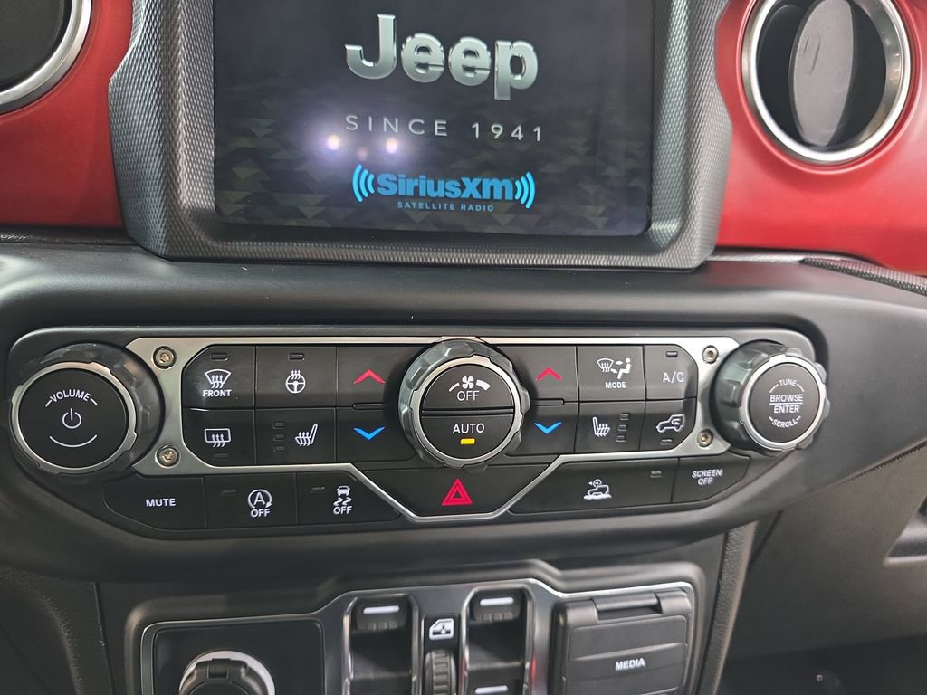 Used 2023 Jeep Wrangler Unlimited Rubicon w/ Xtreme Recon 35" Tire Package image 20