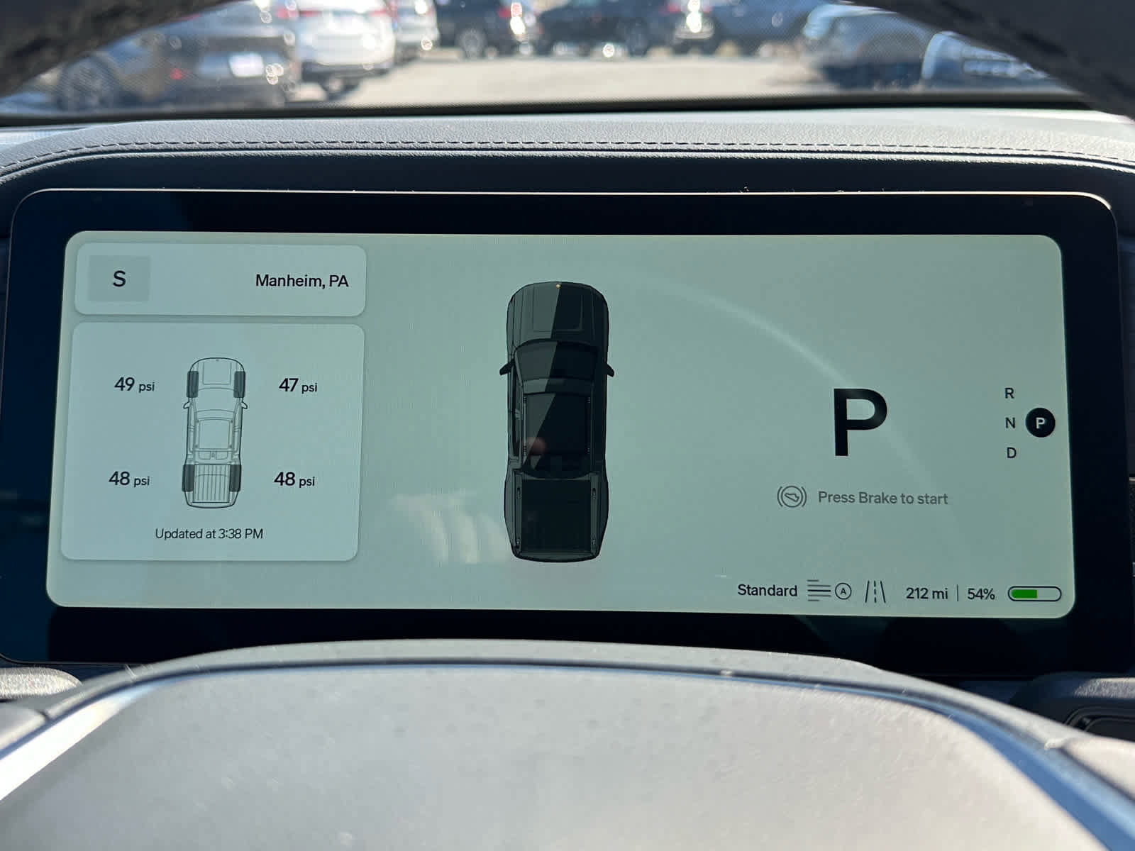 Used 2023 Rivian R1T Adventure image 27