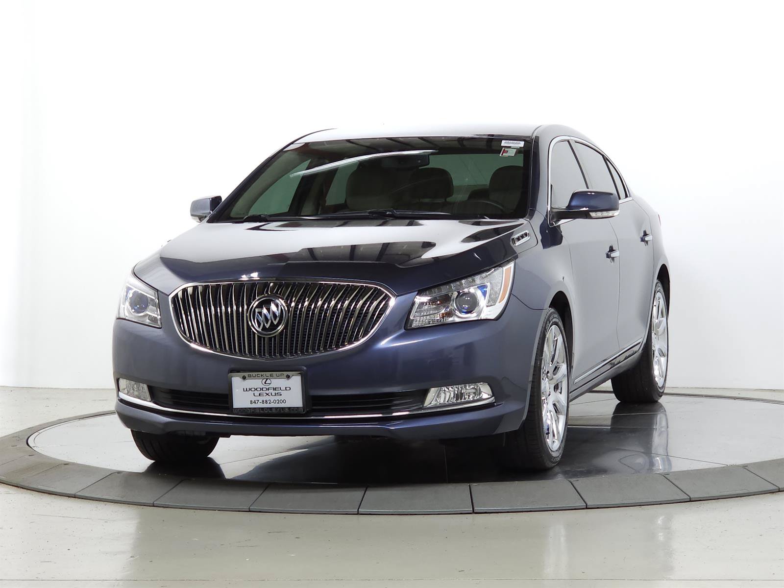 Used 2014 Buick LaCrosse Leather w/ Driver Confidence Package FWD image 3