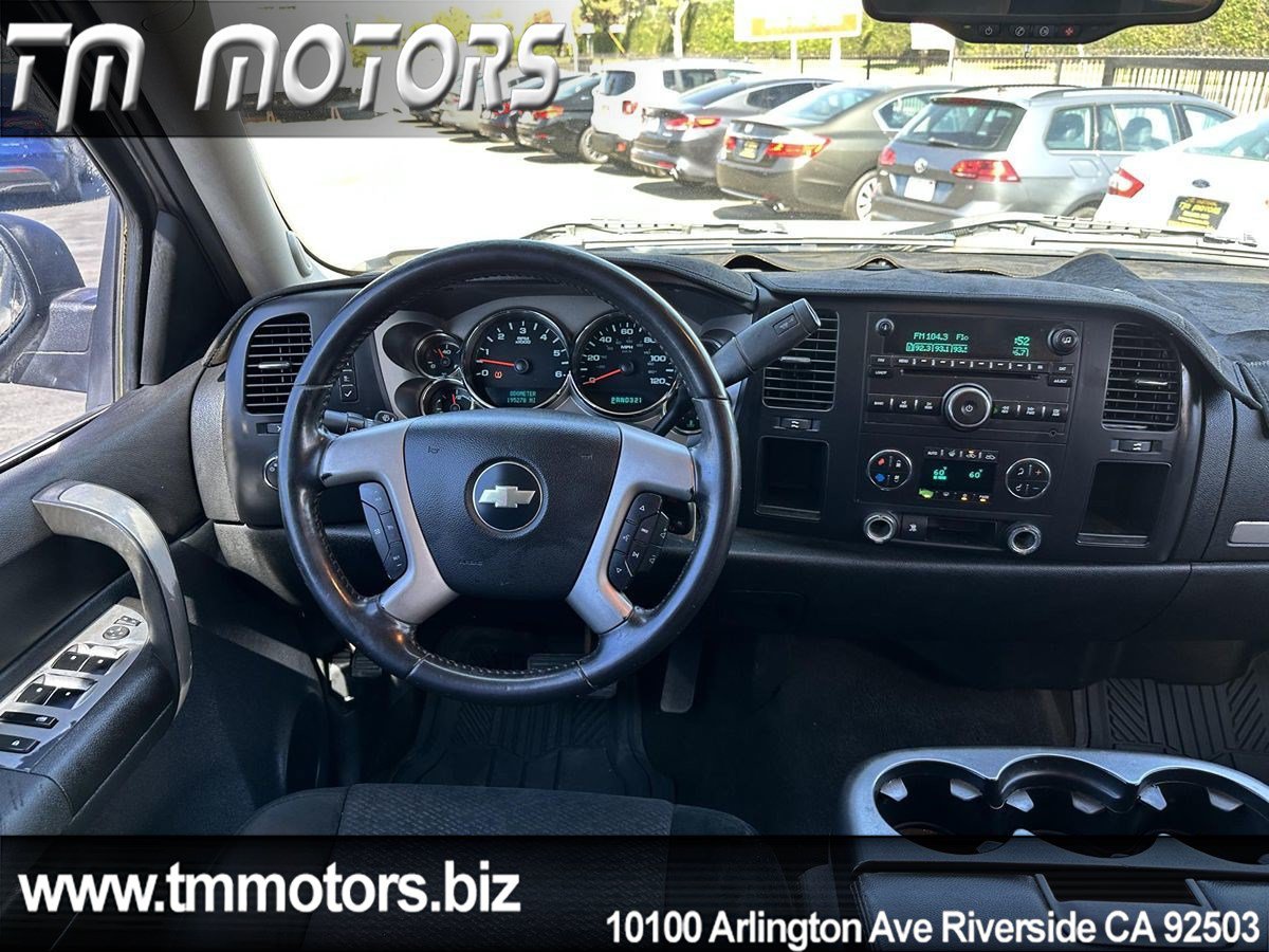 Used 2008 Chevrolet Silverado 1500 LT w/ Max Trailering Pack RWD image 13