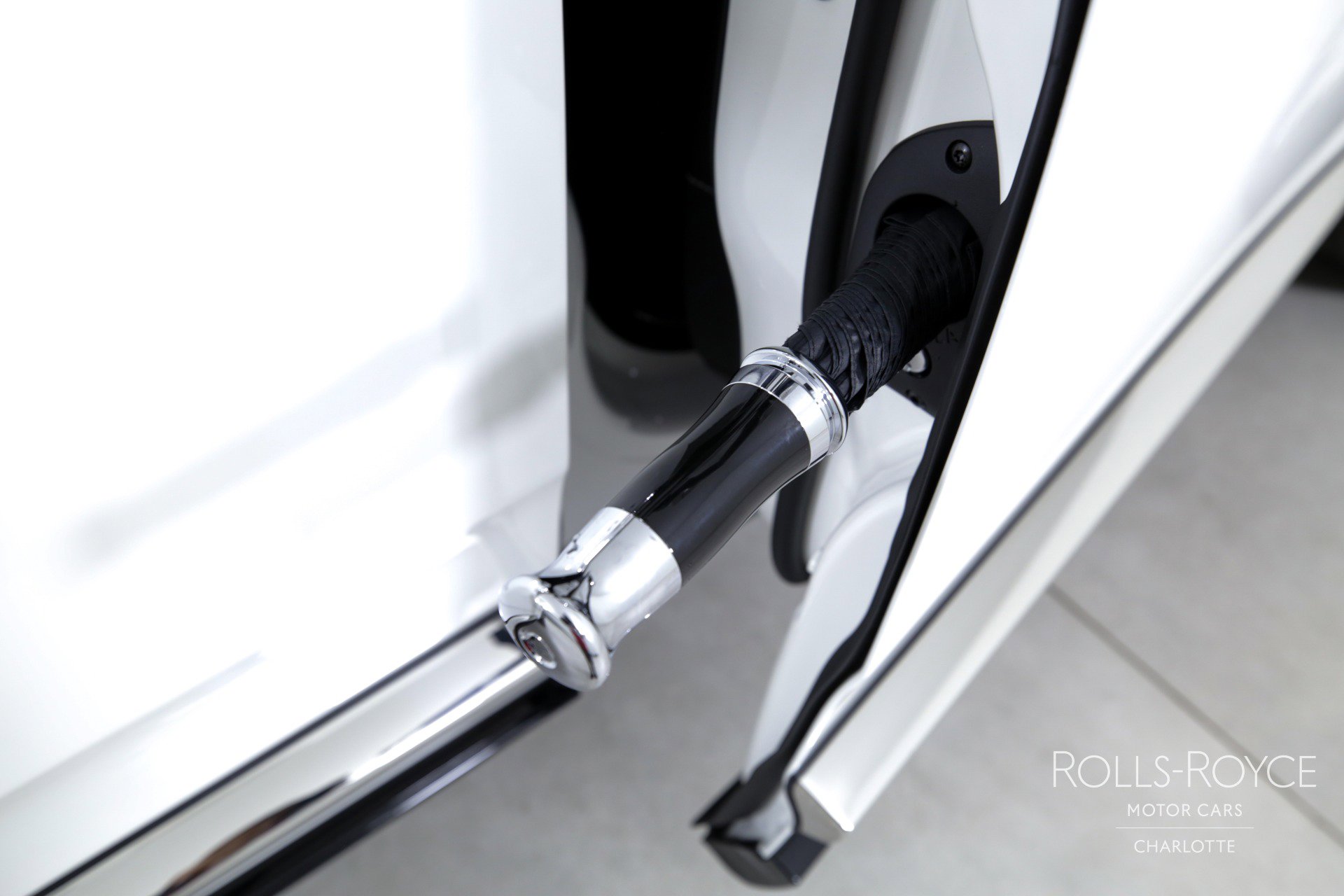 Certified 2025 Rolls-Royce Cullinan image 21