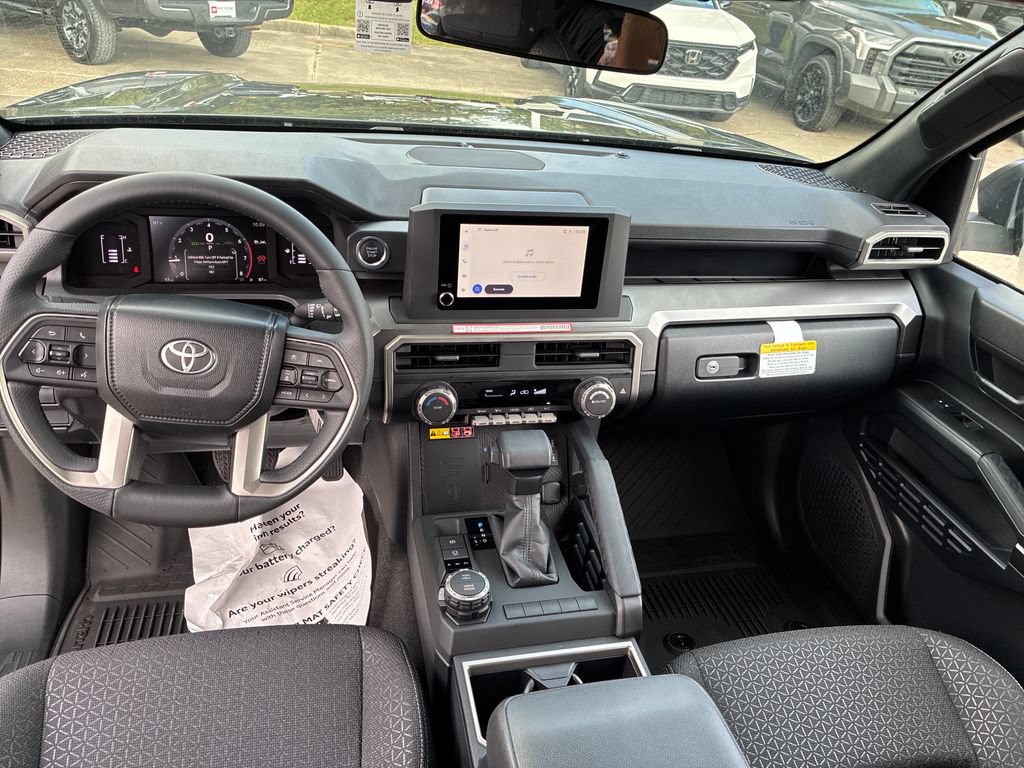 New 2026 Toyota 4Runner SR5 AWD/4WD image 18