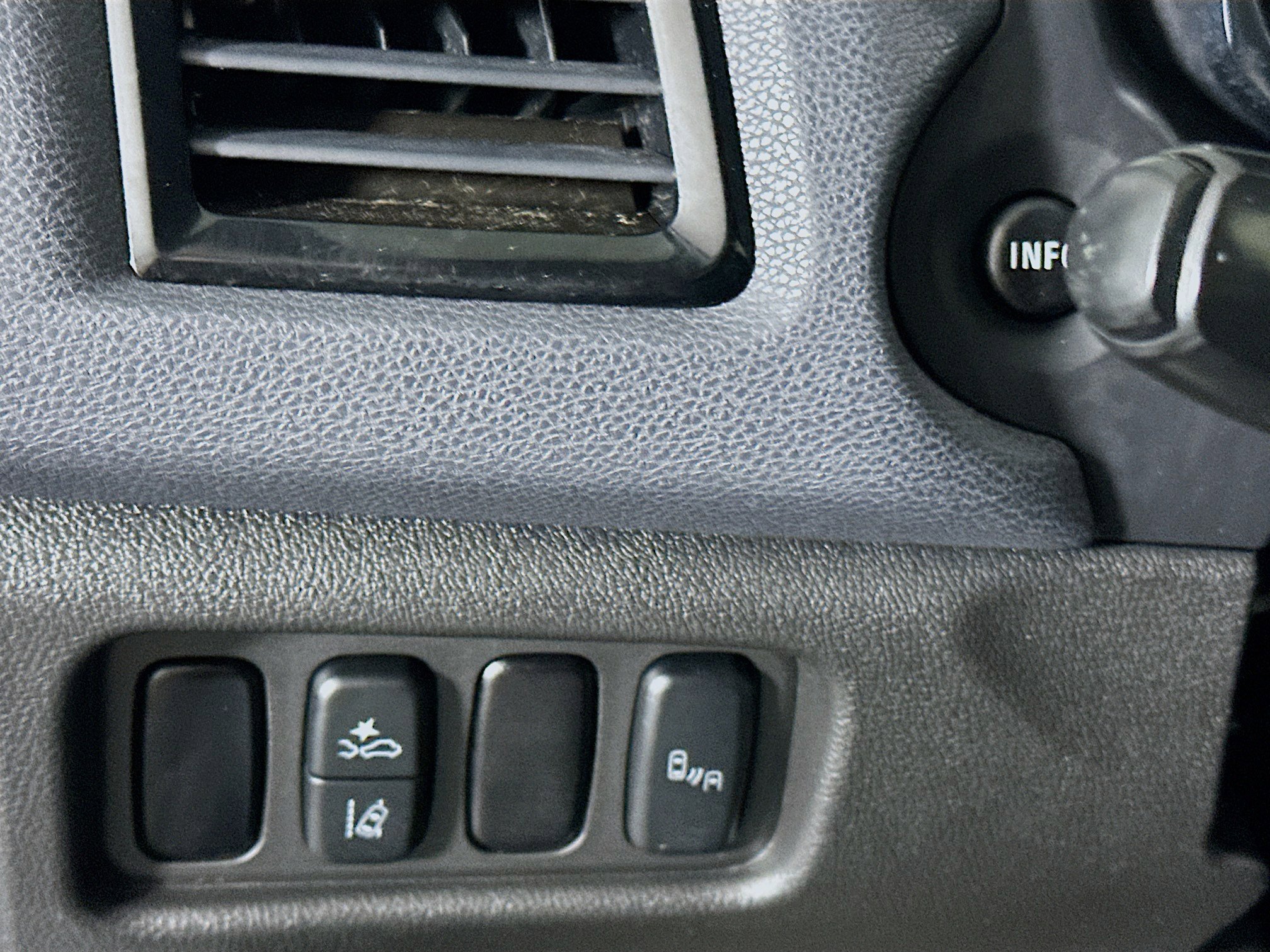 Used 2022 Mitsubishi Outlander Sport SE image 17