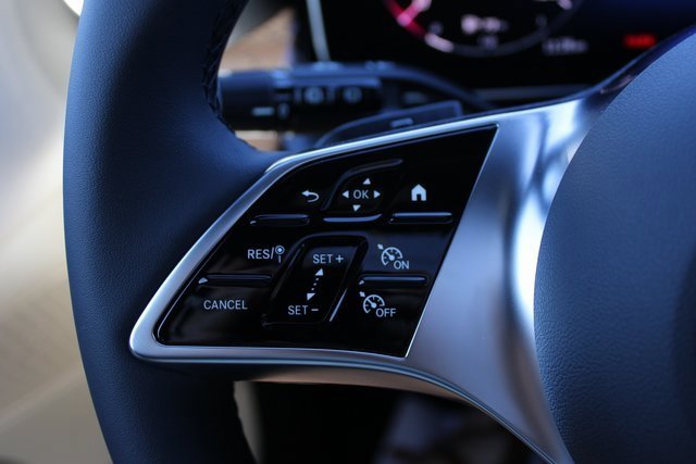 New 2026 Mercedes-Benz GLC 300 4MATIC image 19