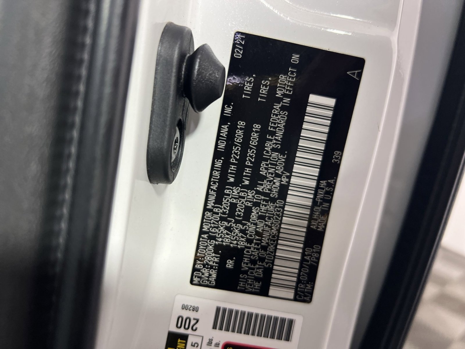 Used 2021 Toyota Sienna Limited FWD image 32