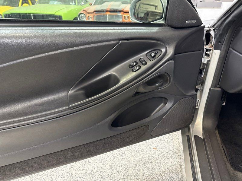 Used 2003 Ford Mustang Cobra RWD image 19