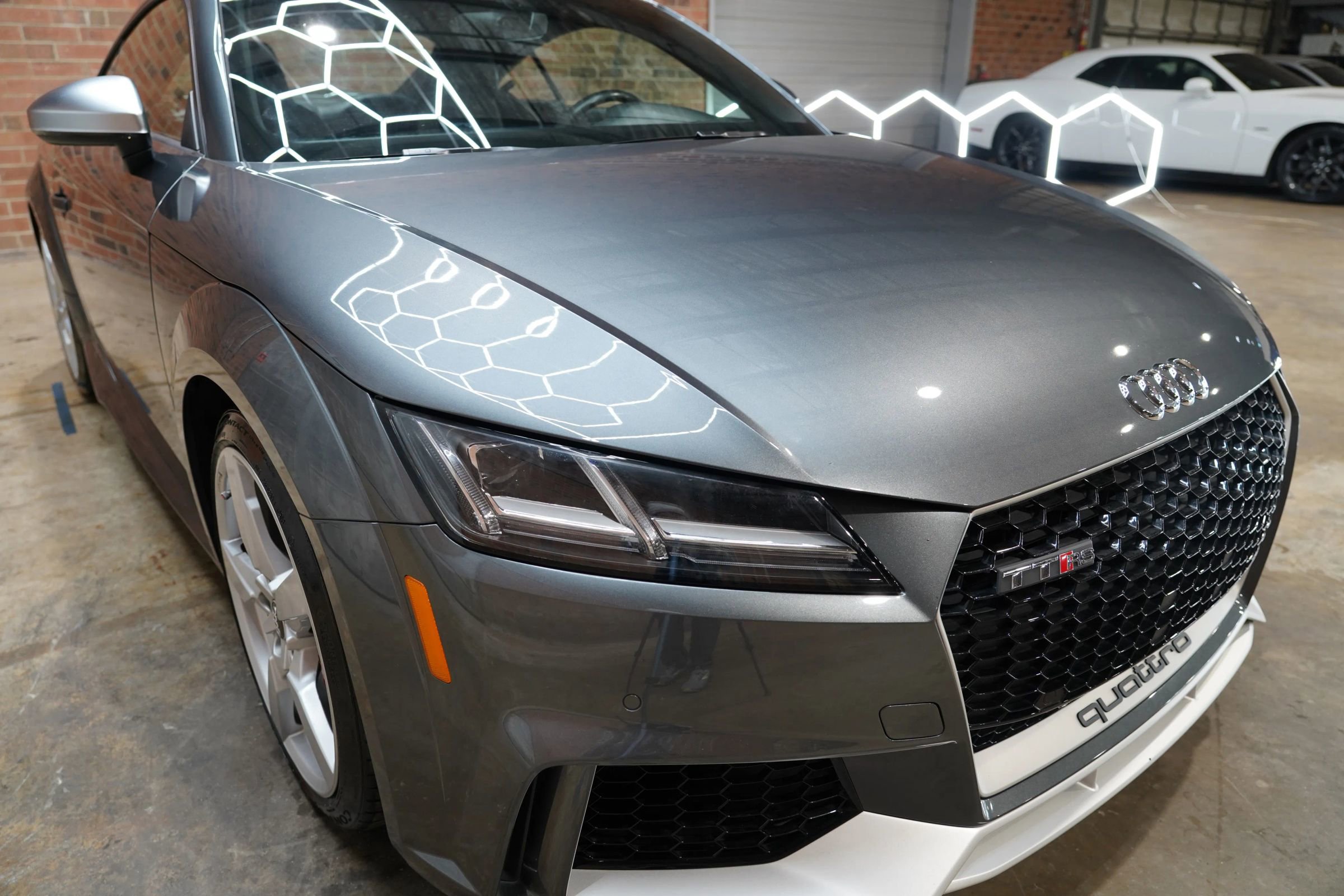 Used 2018 Audi TT RS w/ Technology Package image 32