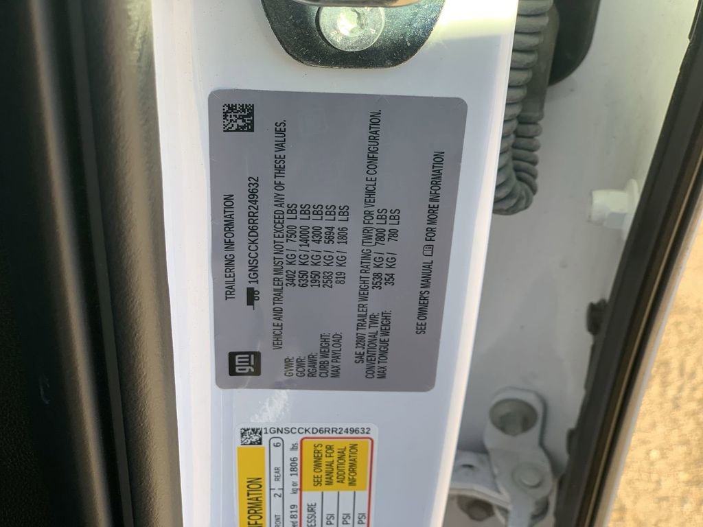 Certified 2024 Chevrolet Suburban LT image 32