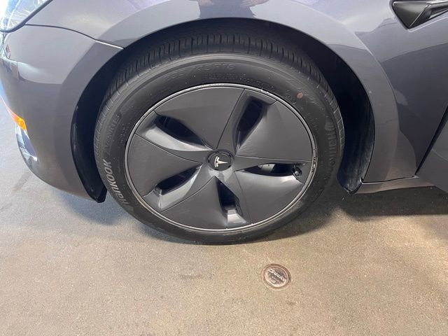Used 2023 Tesla Model 3 Standard Range image 29