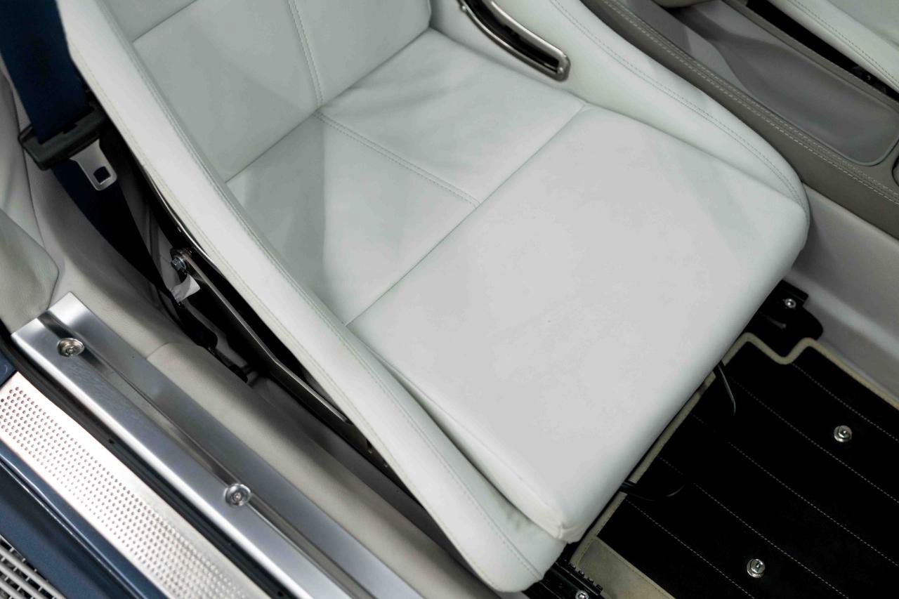 Used 1991 Porsche 911 Carrera image 88
