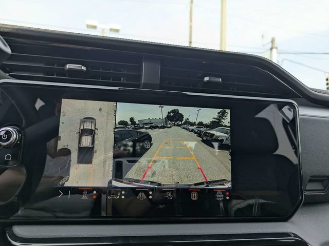 New 2026 GMC Sierra 2500 AT4 w/ AT4 Premium Plus Package AWD/4WD image 24