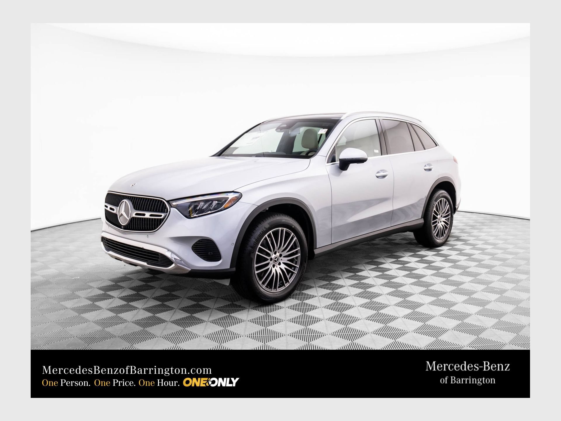 New 2026 Mercedes-Benz GLC 300 4MATIC 360° Tour