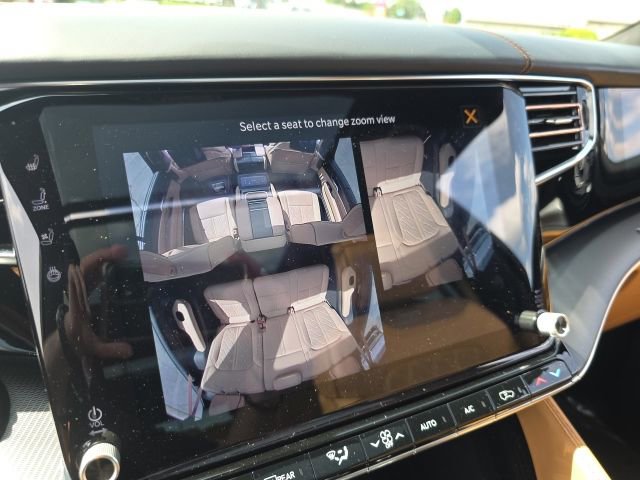 Used 2024 Jeep Grand Wagoneer L Series III w/ Rear Seat Video Group 1 AWD/4WD image 34