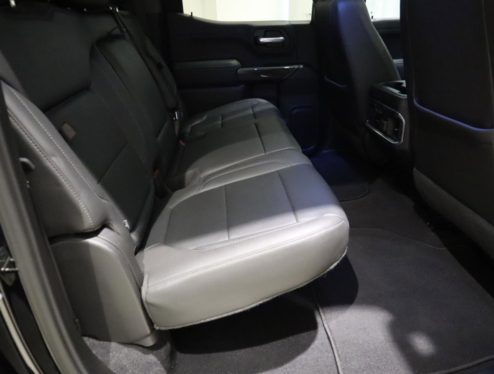 Used 2020 GMC Sierra 1500 SLT w/ SLT Premium Plus Package AWD/4WD image 9
