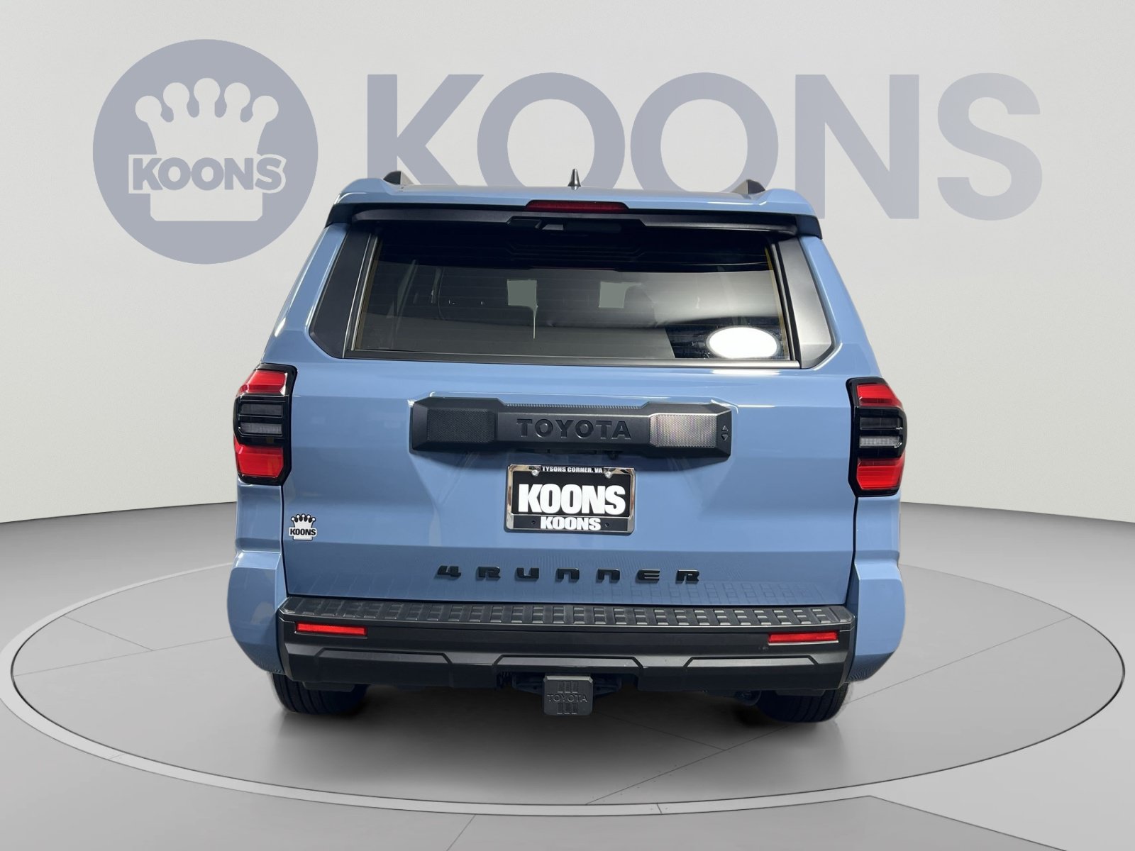 Used 2025 Toyota 4Runner SR5 AWD/4WD image 5