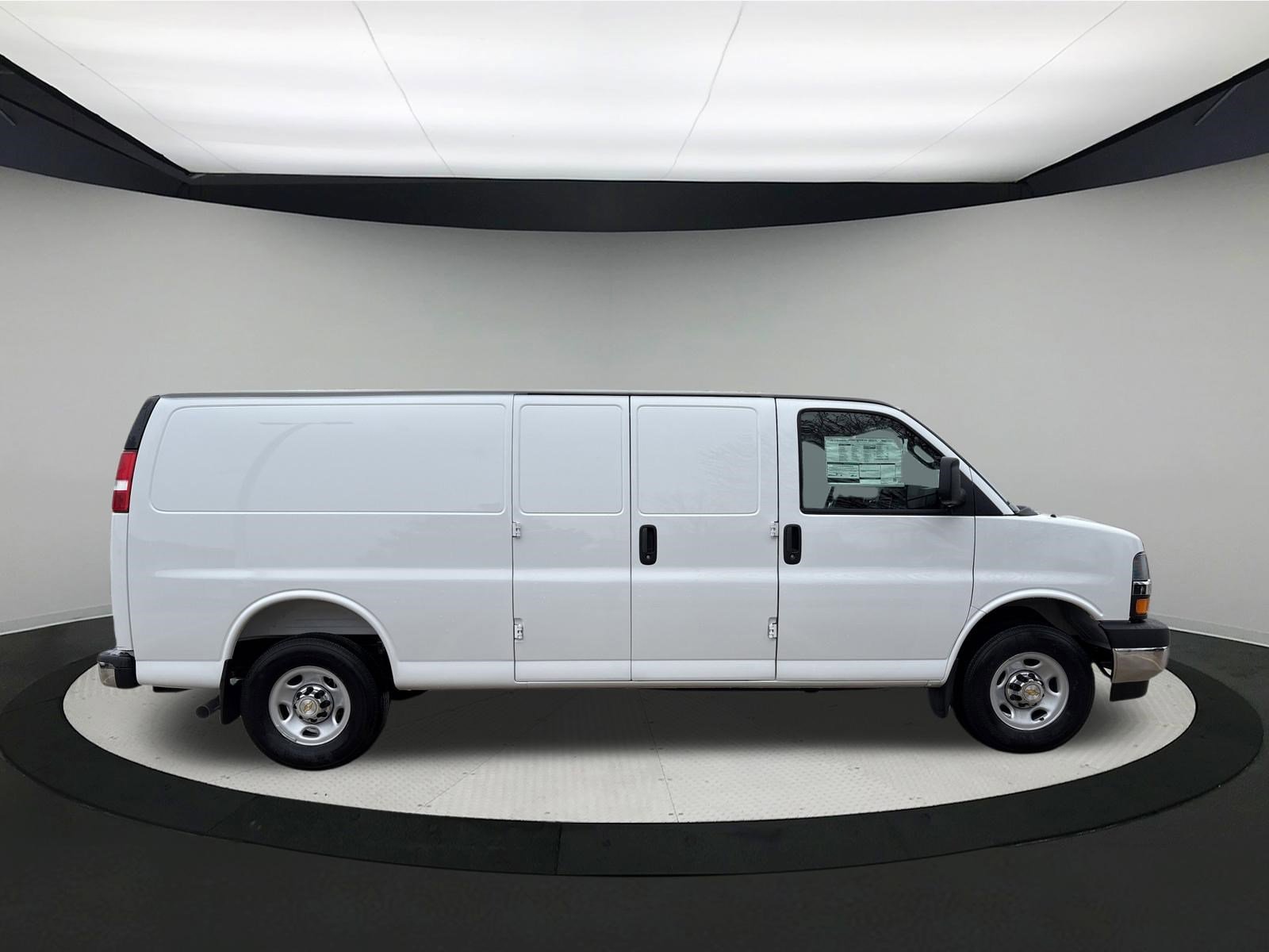 New 2026 Chevrolet Express 2500 Extended w/ Driver Convenience Package image 6