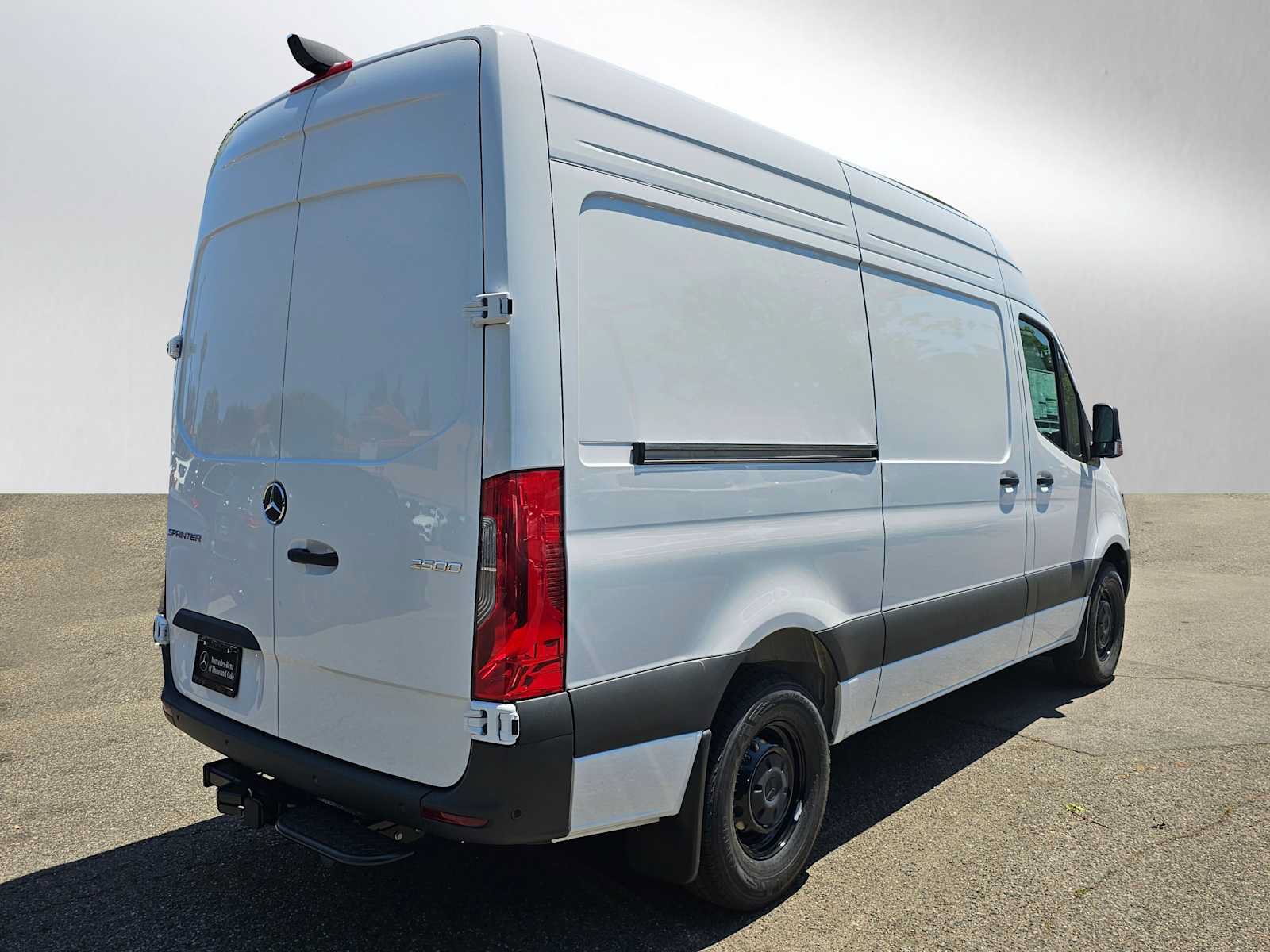 New 2026 Mercedes-Benz Sprinter 2500 image 3