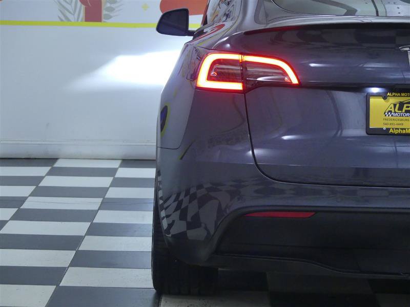 Used 2021 Tesla Model Y Performance AWD/4WD image 26