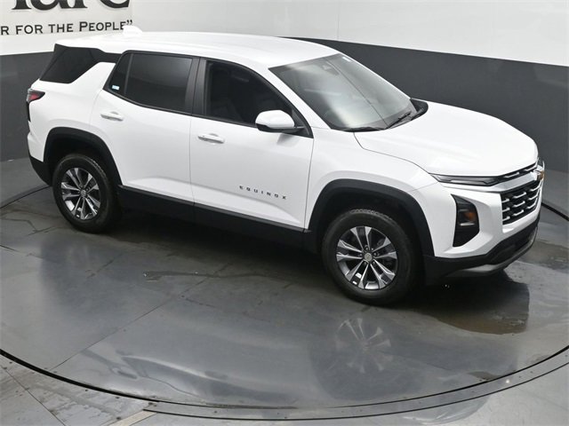 New 2026 Chevrolet Equinox LT image 16