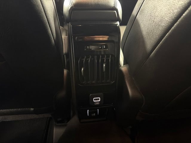 Used 2024 Jeep Compass Limited AWD/4WD image 33