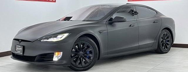 Used 2017 Tesla Model S 75 RWD image 2