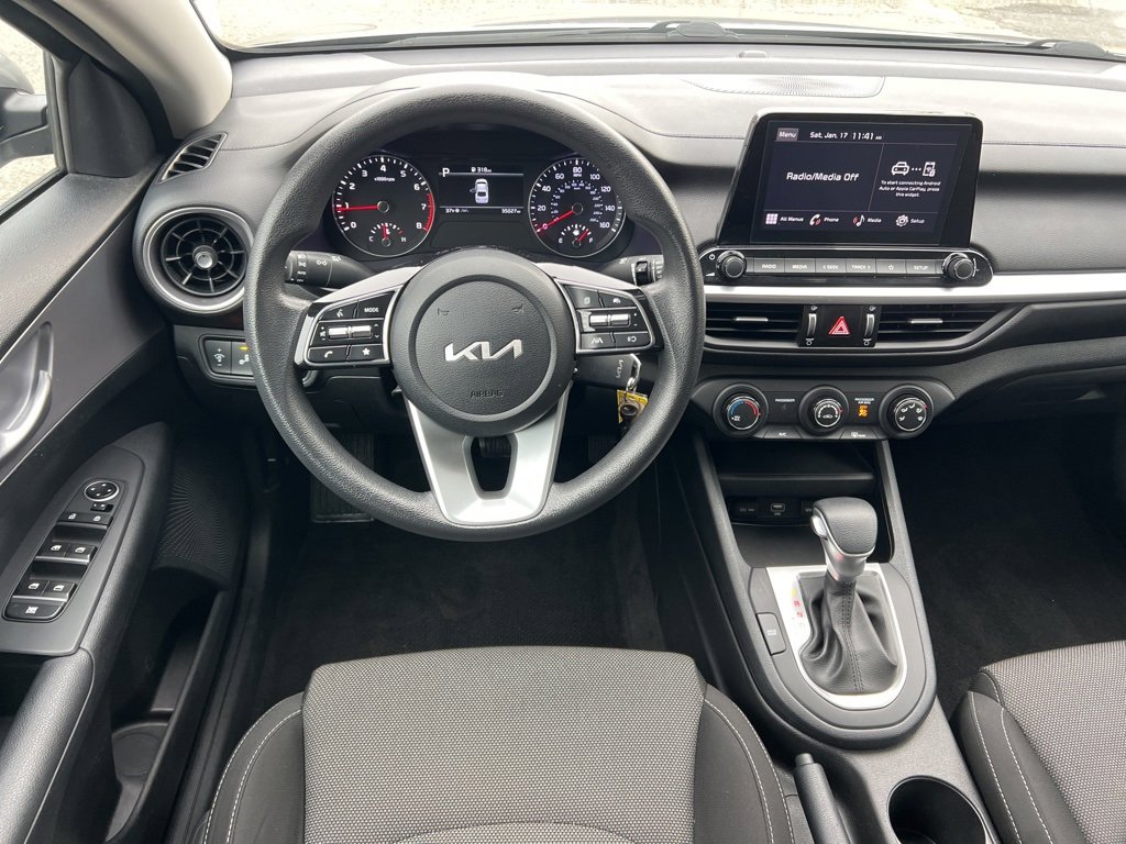 Certified 2023 Kia Forte LXS w/ LXS Technology Package image 20