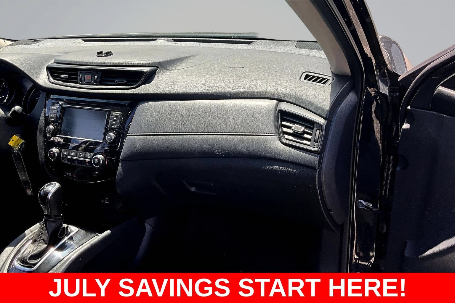 Used 2019 Nissan Rogue S AWD/4WD image 27