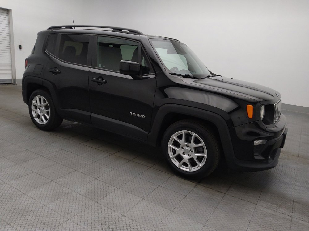 Used 2020 Jeep Renegade Latitude FWD image 11