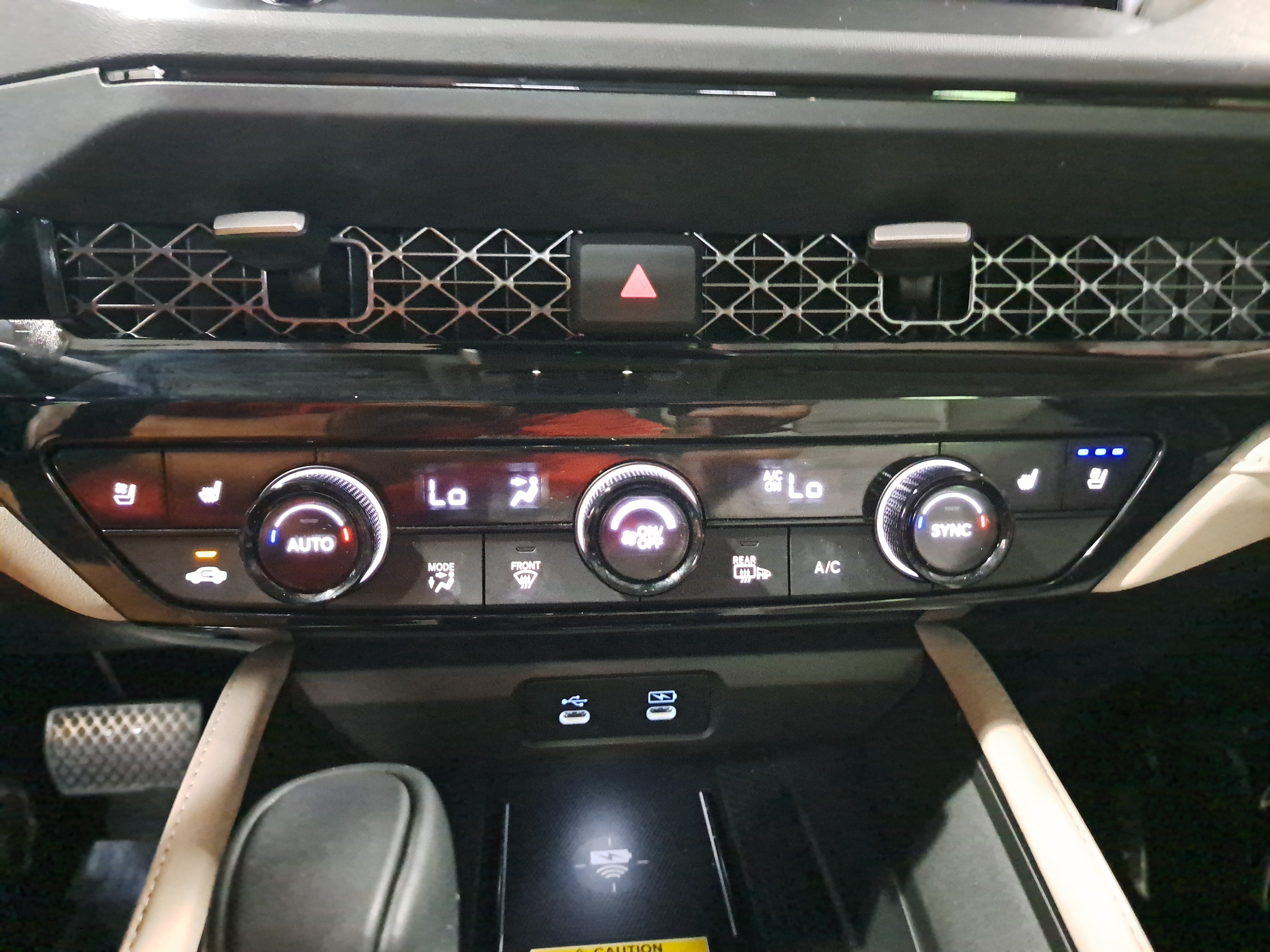 Used 2023 Honda Accord Touring image 21