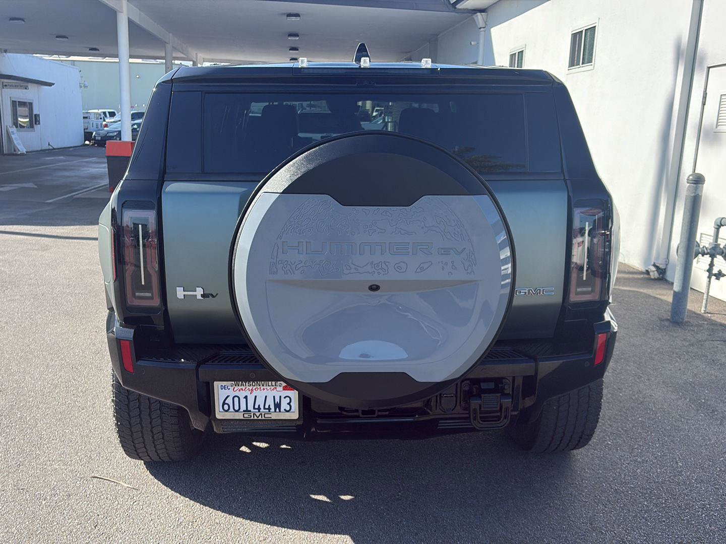 Used 2024 GMC Hummer EV 3X w/ LPO, Cargo Utility Package image 30