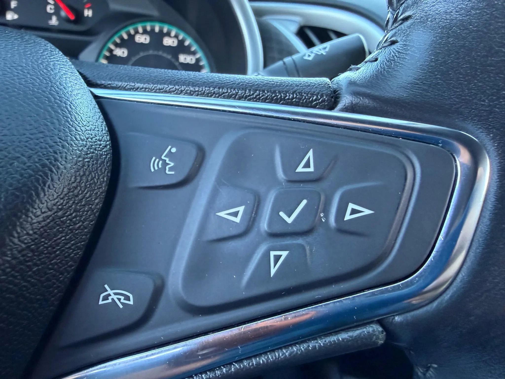 Used 2021 Chevrolet Malibu RS image 29