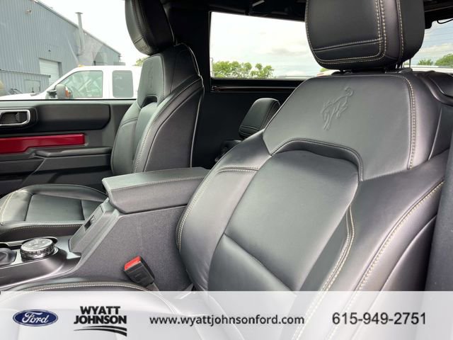 Used 2025 Ford Bronco Badlands AWD/4WD image 22