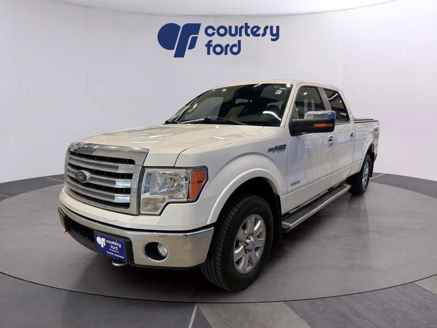 Used 2014 Ford F150 Lariat w/ Lariat Chrome Package image 3