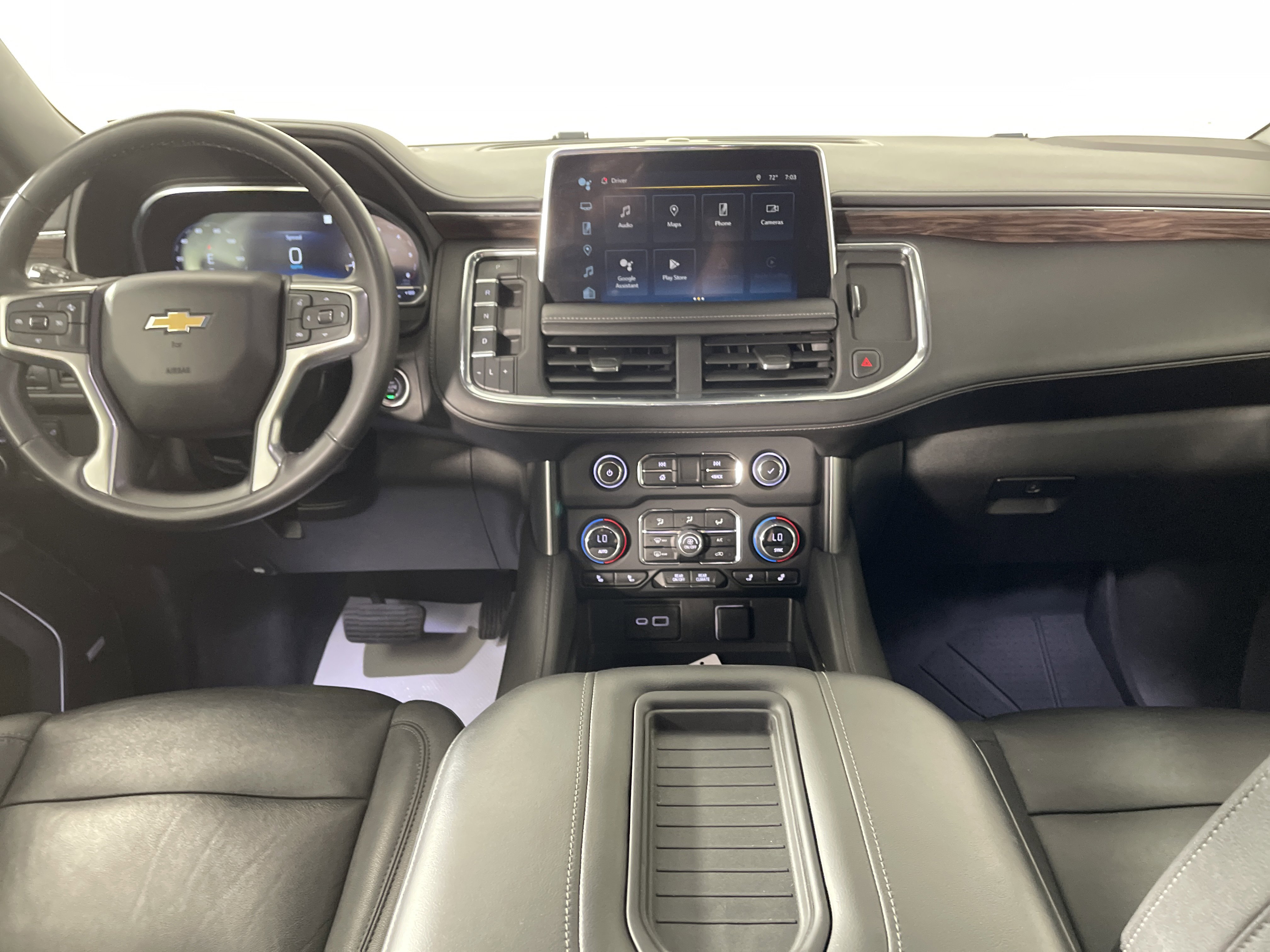 Used 2023 Chevrolet Suburban LT image 15