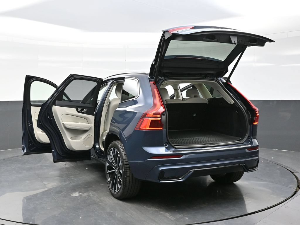 New 2026 Volvo XC60 T8 Ultra w/ Protection Package Premier AWD/4WD image 58