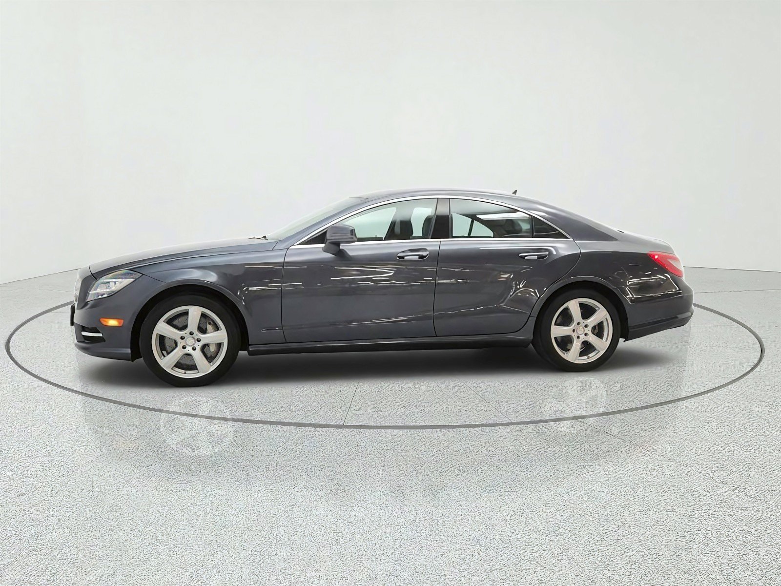 Used 2013 Mercedes-Benz CLS 550 image 8