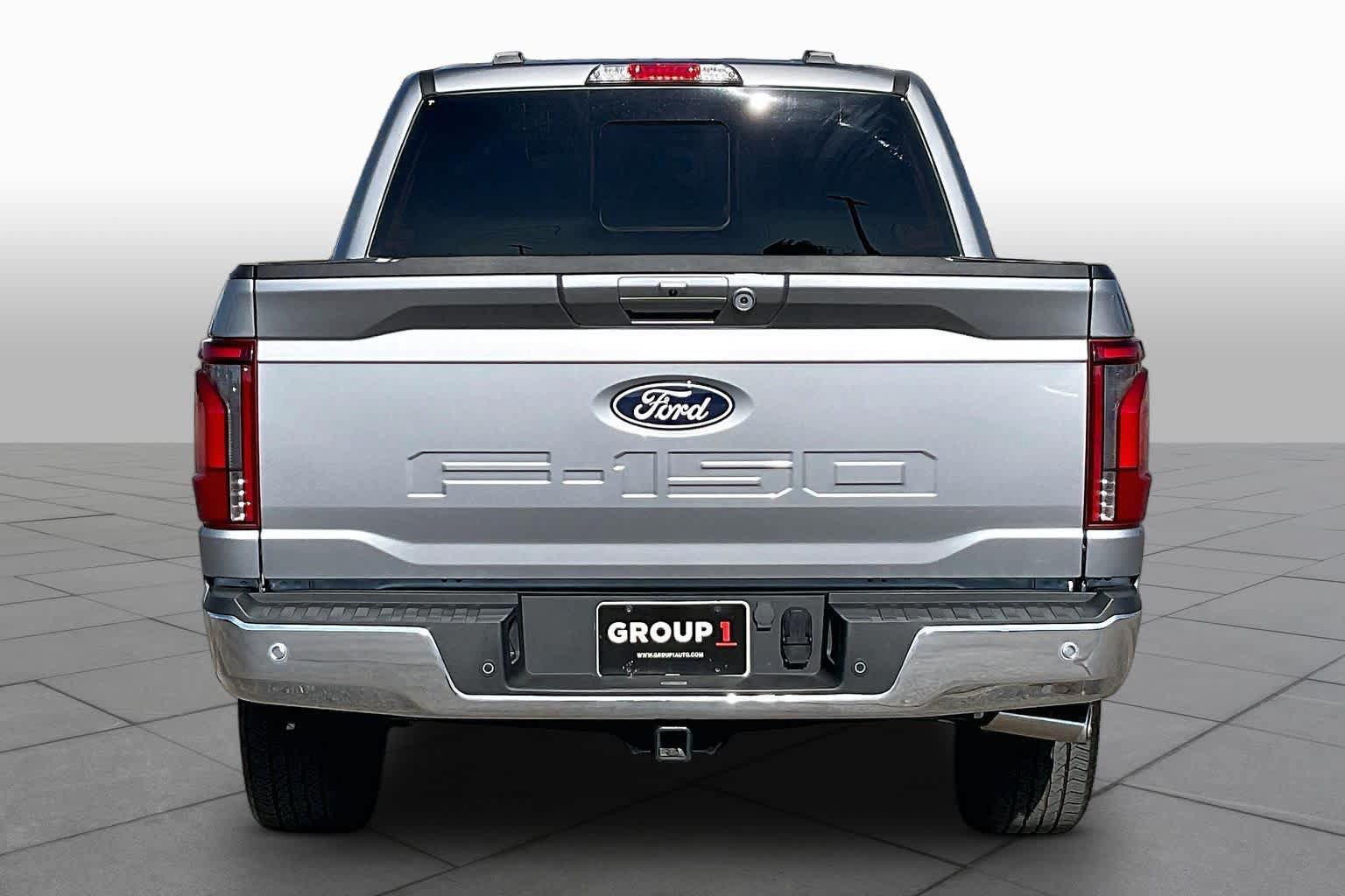 Used 2025 Ford F150 Lariat w/ Equipment Group 501A Mid AWD/4WD image 5