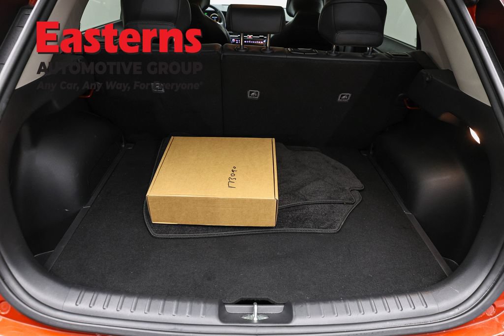 Used 2023 Kia Niro Wind w/ Wind Preserve Package FWD image 9