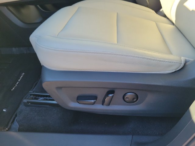 Certified 2025 Nissan Murano SL AWD/4WD image 16